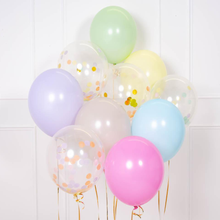 Load image into Gallery viewer, Classic Latex Bouquets